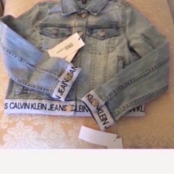NEW Calvin Klein distressed jean jacket - Picture 1 of 5